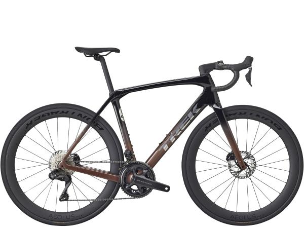 Trek Domane SL 7 47 Dark Star to Bronze Age Fade