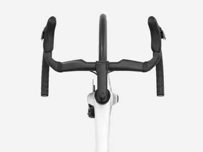 Trek Madone SL 7 S Gloss Crystal White/Matte Deep Smoke Produktbild 2